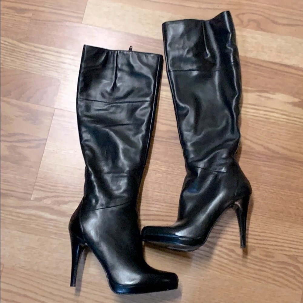 Nine West heel boots. New!